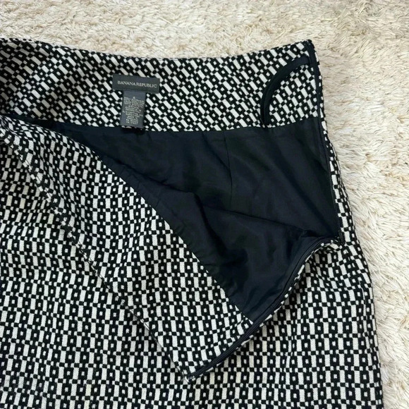 Banana Republic Womens Wool Skirt size 6 - Picture 4 of 7